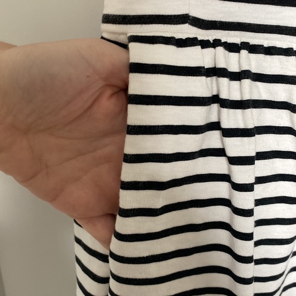 J. Crew White and Black Stripe Sleeveless Dress with Pockets - Picture 8 of 13